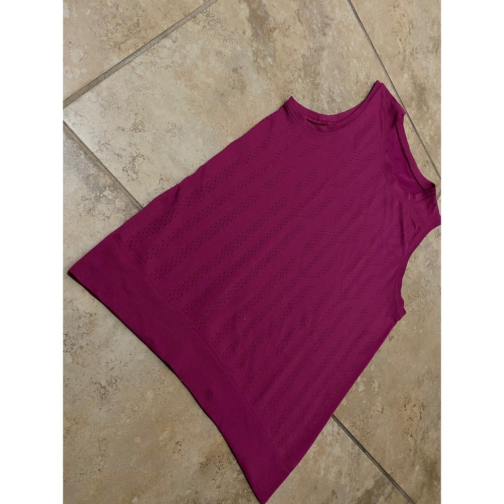 Lululemon Swiftly Breathe Muscle Tank Top Fletching Lines Ripened Raspberry Sz 6 - Picture 6 of 15